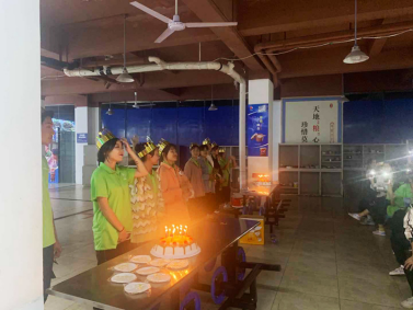 9.23感恩有你  我校举办九月生日会445.png