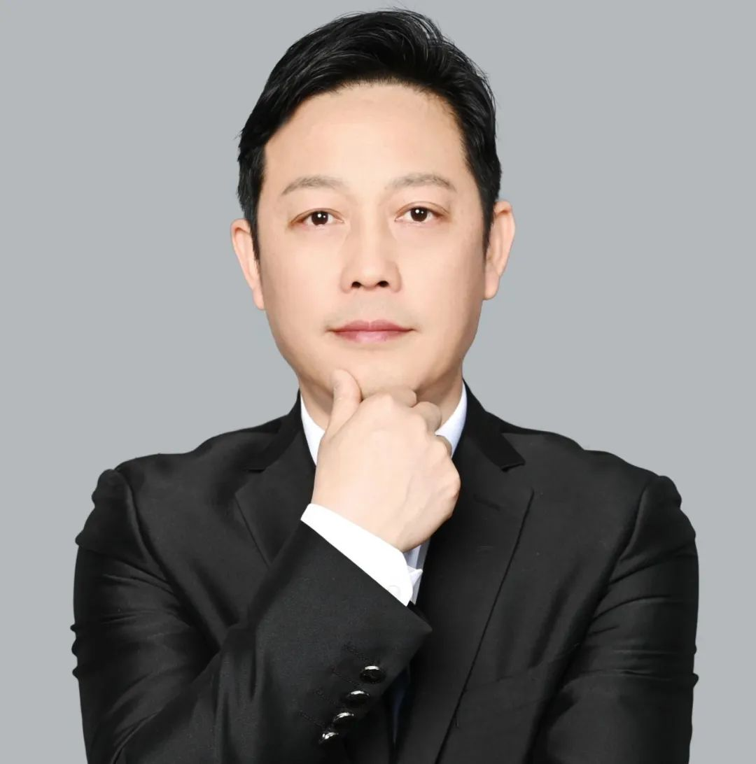 奋进三十载&bull;校长访谈丨方小奉：以勤精业，辛勤耕耘，办有温度的教育，做有情怀的校长