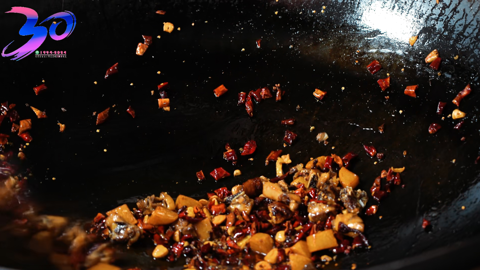 华商理工大厨齐聚，厨艺大比拼，师生共品鉴