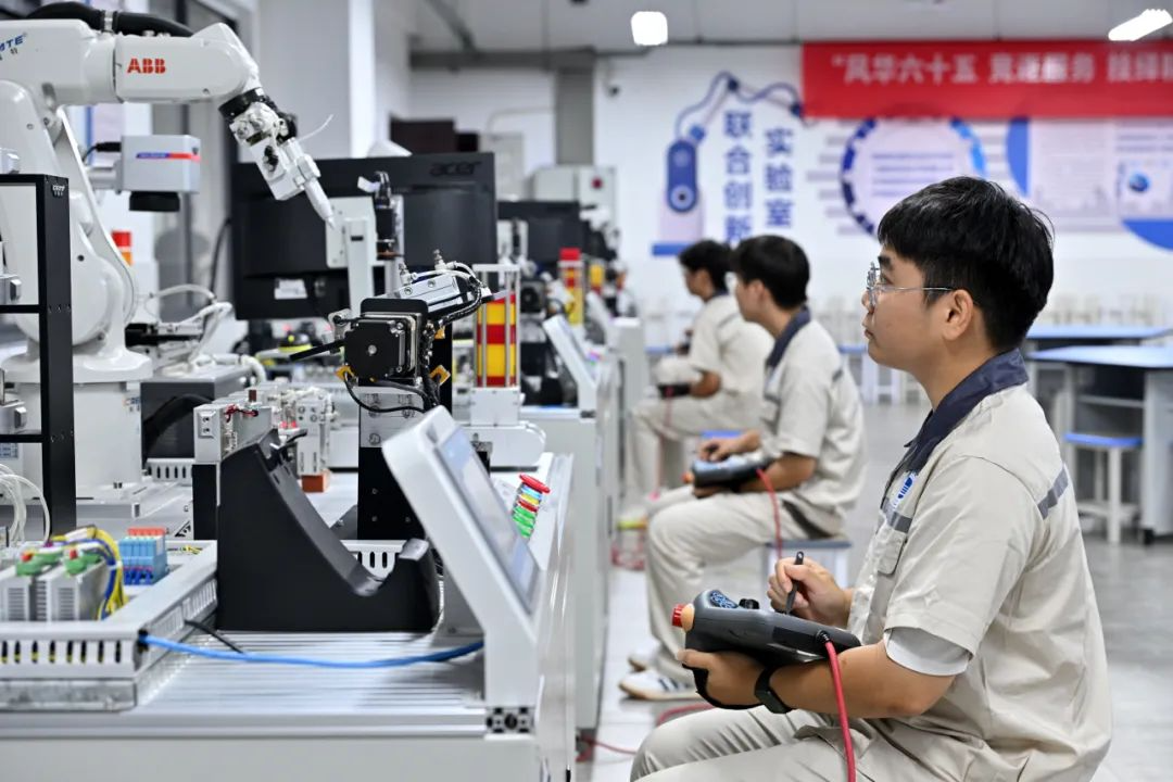 围绕产业做文章，职教发生了哪些变化？