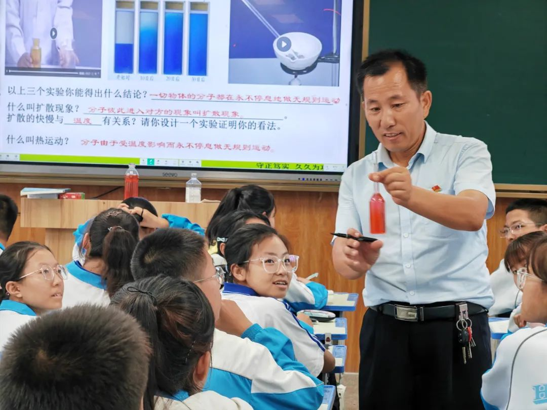物理课变成&ldquo;魔法课&rdquo;？&ldquo;别人家的老师&rdquo;从没让我失望！
