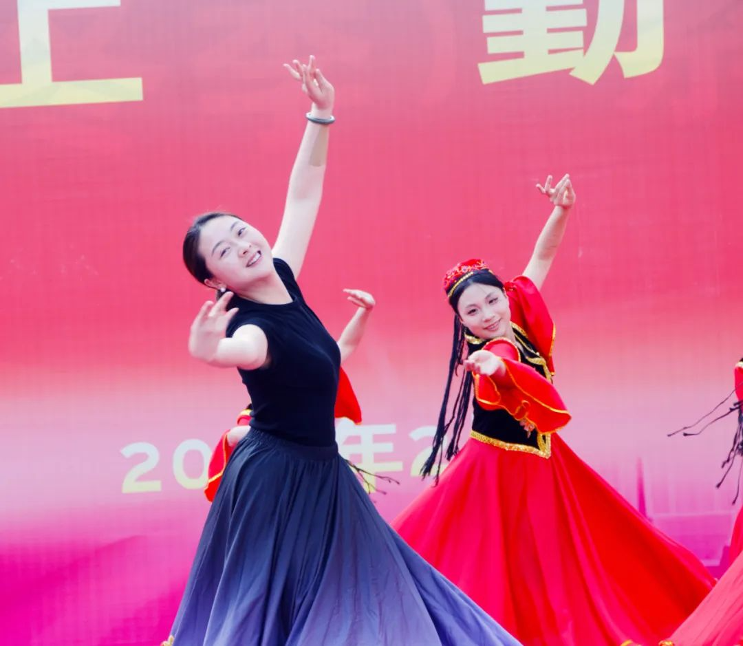 艺术亮丽底色 美育精彩人生&mdash;&mdash;华商理工第三十一届艺术节盛大开幕