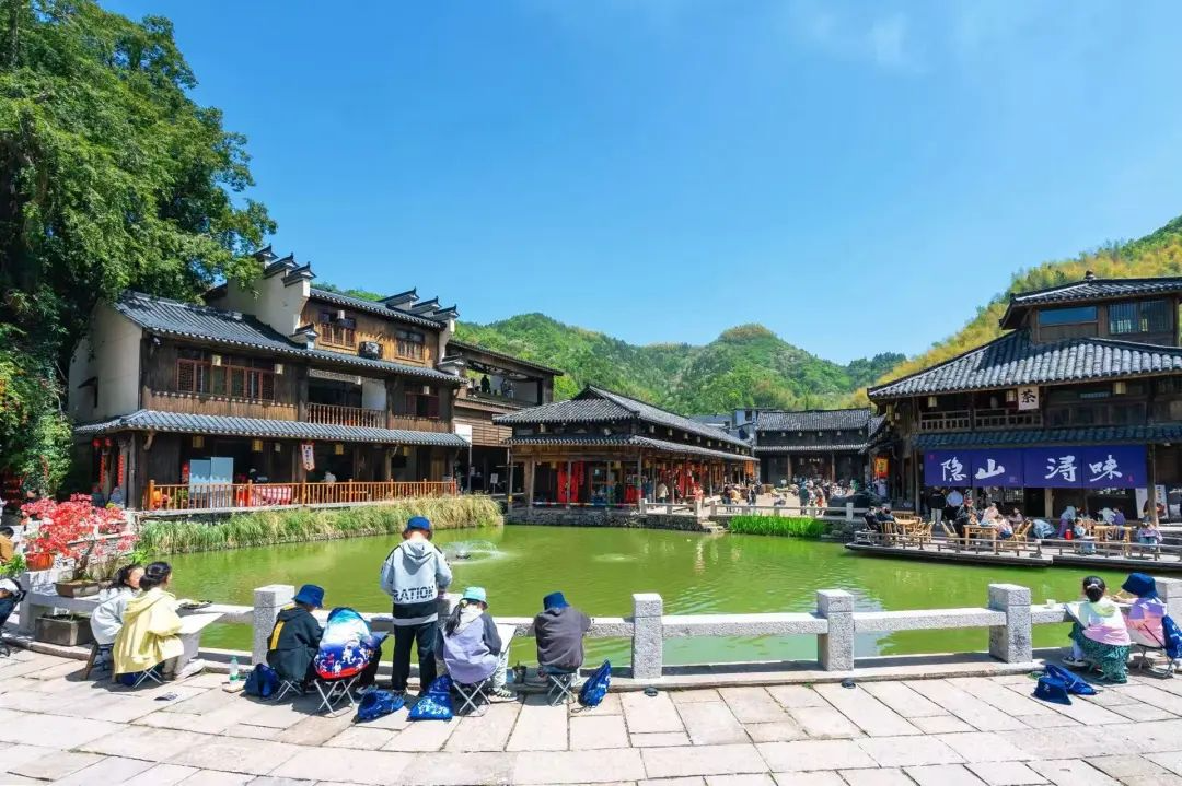 村里来了社交媒体高手&hellip;&hellip;